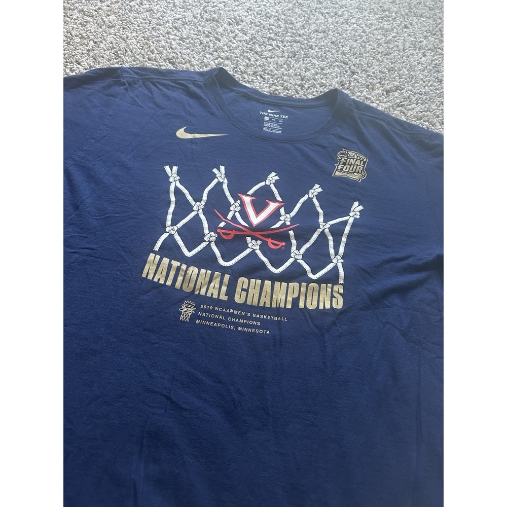 Nike Men's 2XL University Of Virginia 2019 National Champions Graphic Shirt